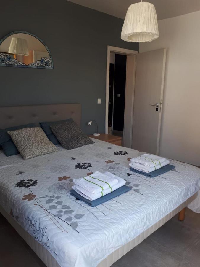 Obzor Tatyana Apartaments Bonjour Kültér fotó